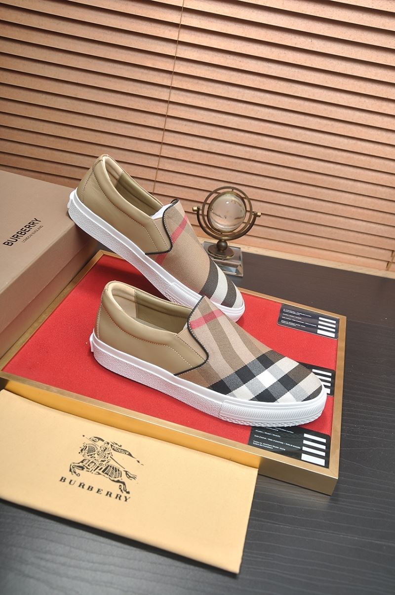 Burberry Low Shoes